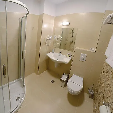 Diesel Hotel 4*