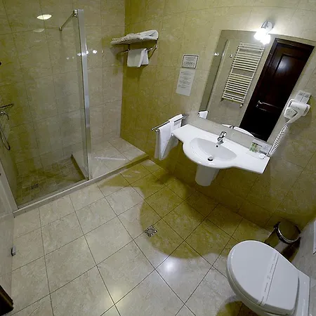 Diesel Hotel 4*